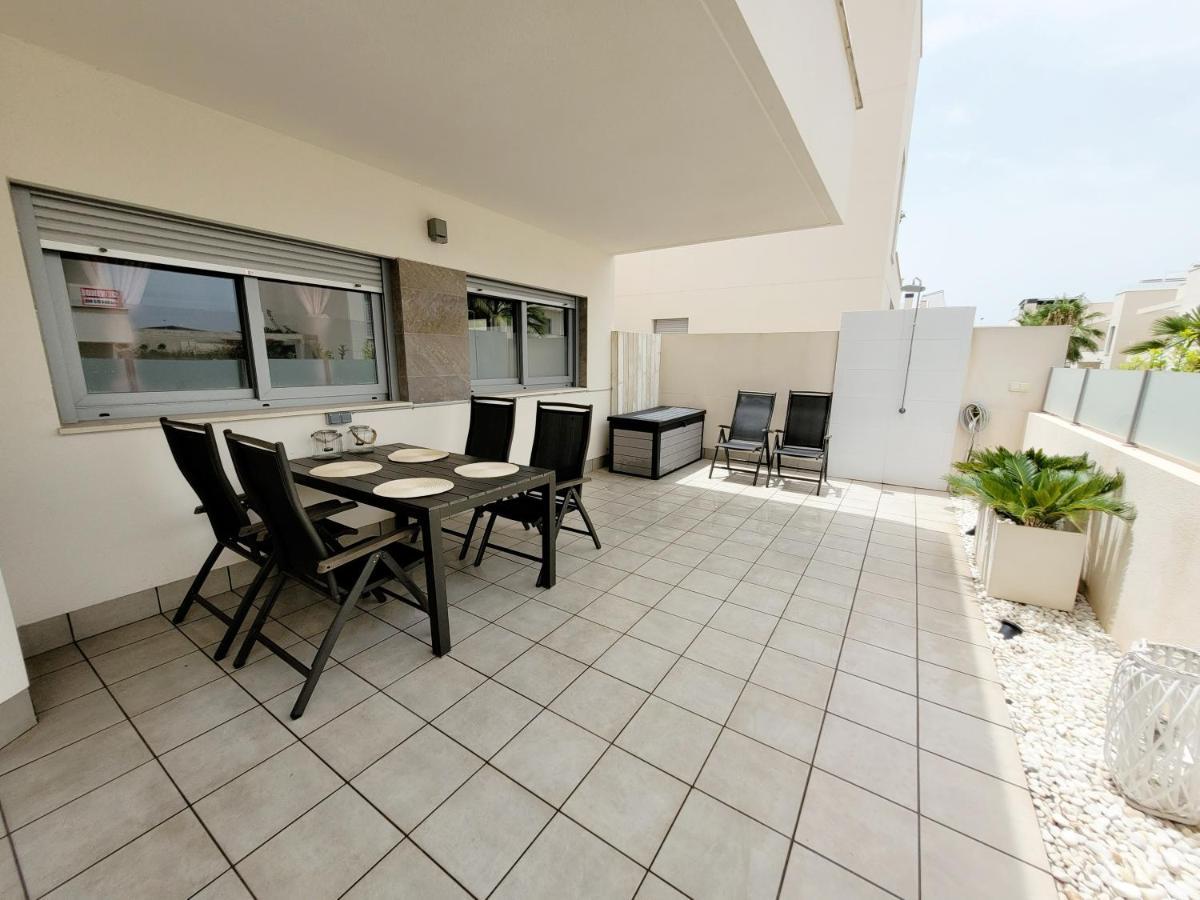 Villa Amalia 25 Torrevieja Exterior foto